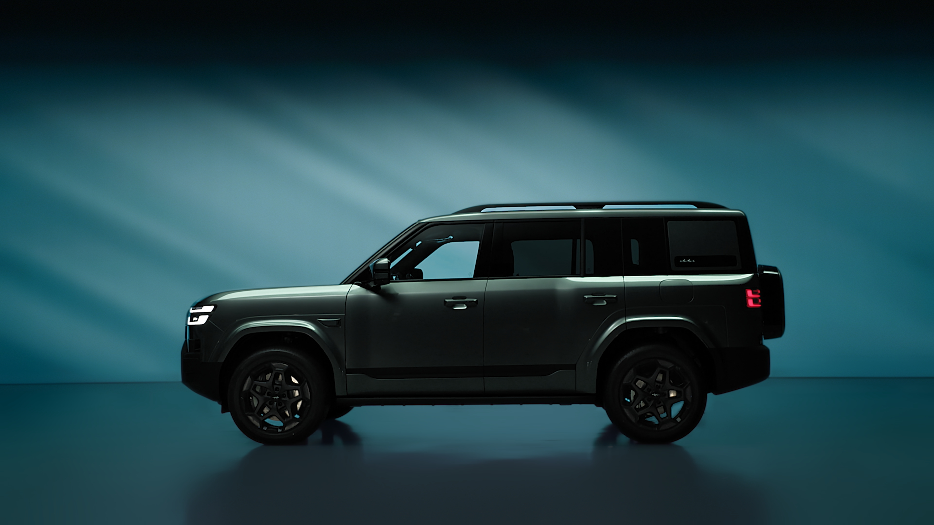 DENZA·B8海外格调视频